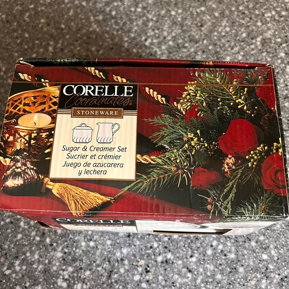 Corelle Coodinates Callaway Holiday Sugar & Creamer Set Vintage July 1999- NIB - Picture 10 of 10
